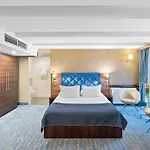 Hotel Diament Plaza 4*