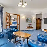 Diament Plaza 4*