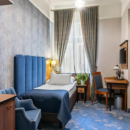 Diament Plaza 4*
