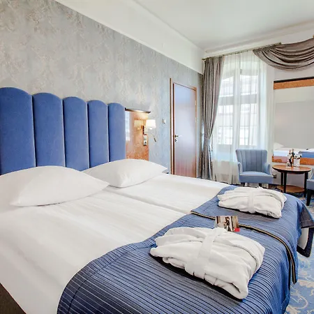 Diament Plaza Hotell Gliwice