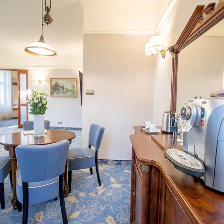 Diament Plaza Hotel Hlivice