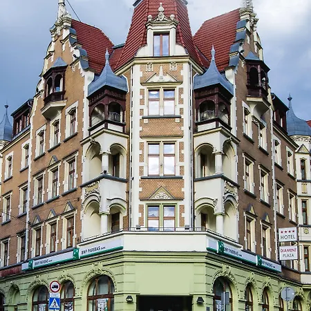 Hotell Diament Plaza 4*