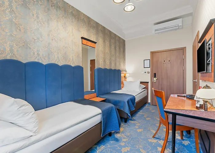 Diament Plaza Hotel 4*