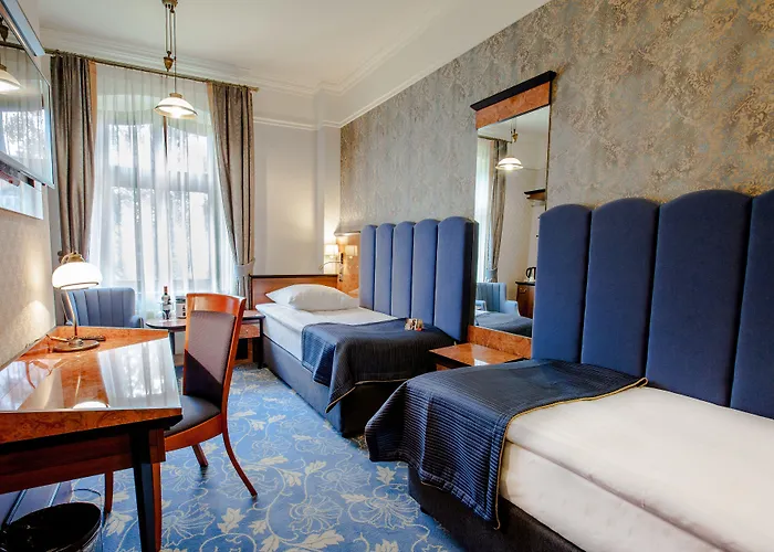 Otel Diament Plaza 4*