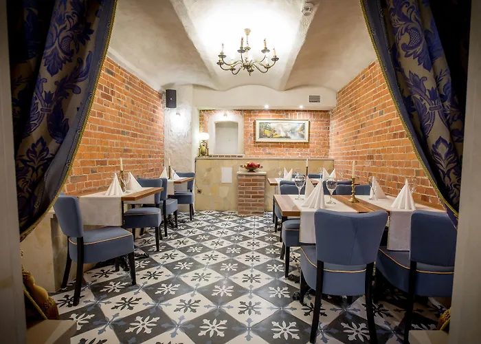 Hotel Diament Plaza 4*